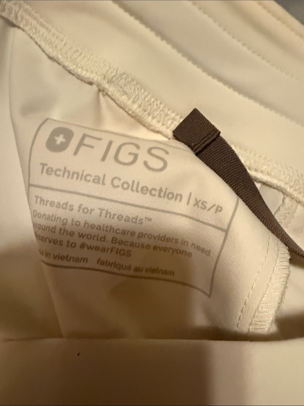 Figs White Scrub Set with Gray Drawstrings - Picture 4 of 4